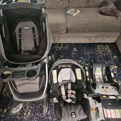 Chicco Carseat/Stroller/2 Car Bases