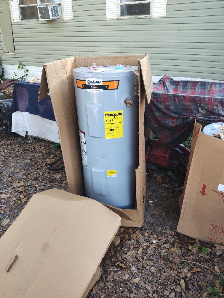 State Water Heater Electric 30 Gallon 49 In Tall 19 In Across