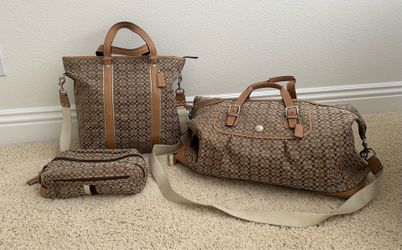 Coach Travel Set