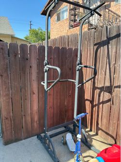 Dip/Pull up bar