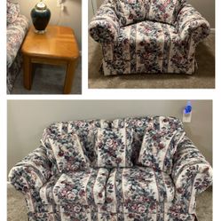 6 pc Loveseat, Oversized Chair, 2 End Tables/Lamps Smoke/Pet Free
