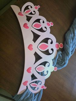 Large metal Pink Glitter Princess Crown Wall Decor