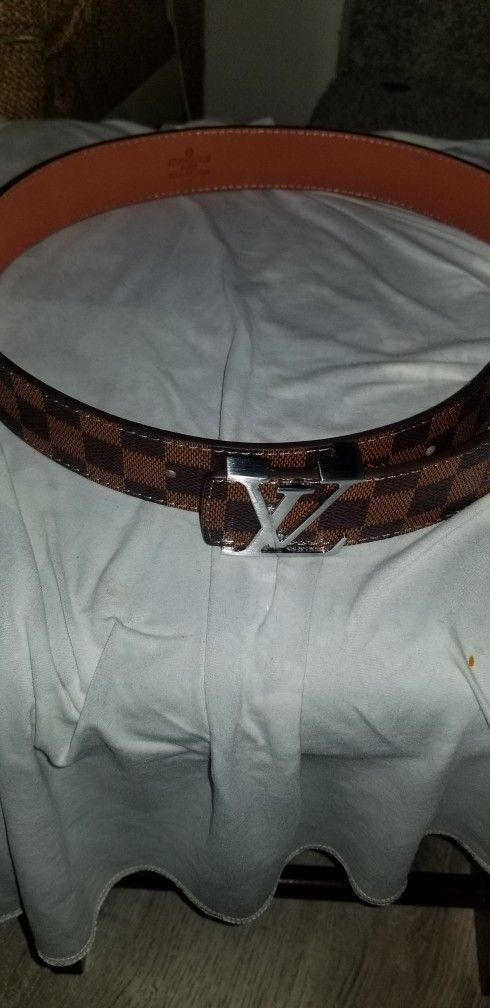 Louis Vuitton Damier belt LV buckle 42/105