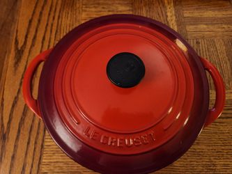 Signature Le Creuset Round 22 cm Round Dutch Oven