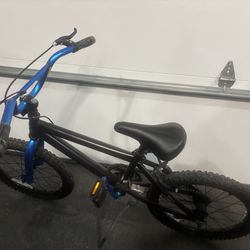 Kids bike