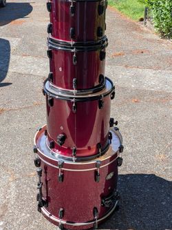 4 PC pearl vision drum set