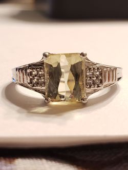 Sterling Silver Yellow Stone & Topaz Ring