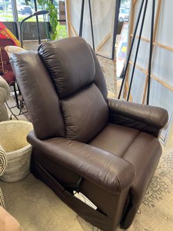 Brand NEW Brown Leather Power Lift Recliner Chair