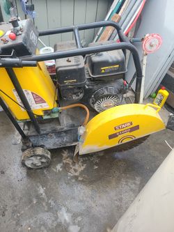 Crocrete Cutin Machine