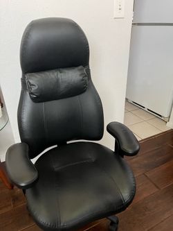 Genuine leather office chair
