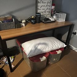 Wood/metal Desk - Sell ASAP