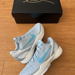 NEW Nike X Caitlin Clark Zoom Kobe 6 Protro Light Blue (2025) Men’s Size 10.5