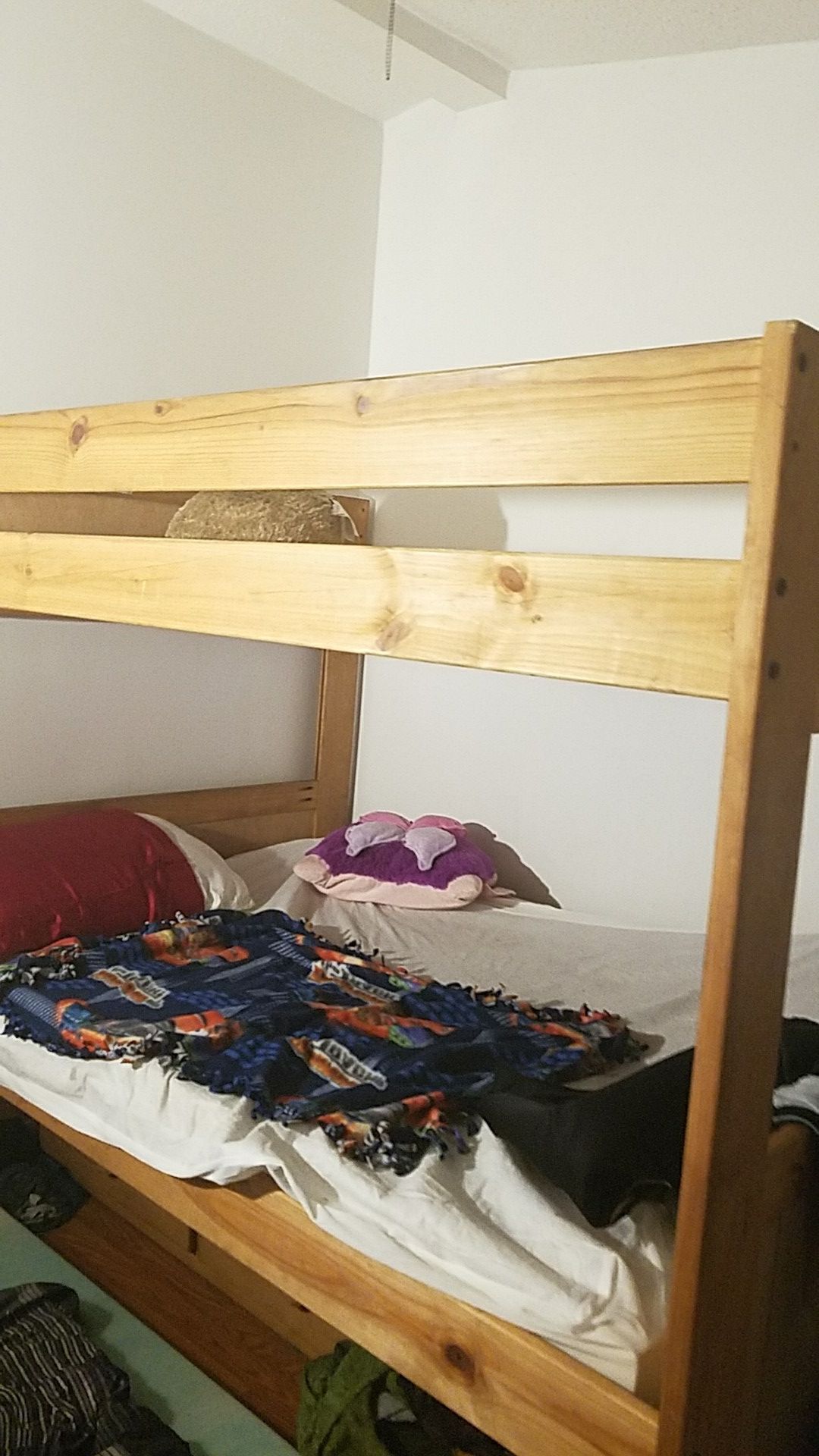 Full over full with trundle bunk bed