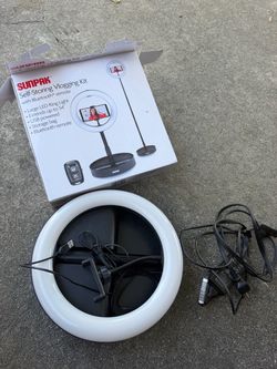 Sunpak Self-Storing Vlogging Kit with Bluetooth Remote