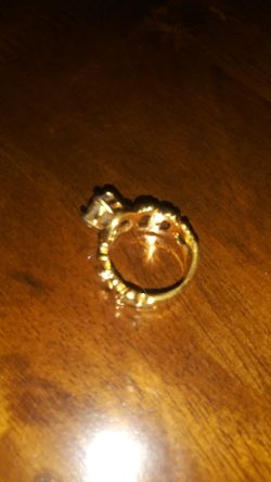 14 carat gold with stone