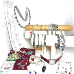 Lot Of Crystal And Other Jewelry 