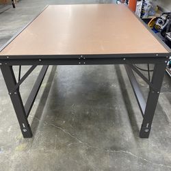 Cutting Table New