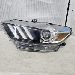 Ford Mustang 2015 2016 2017 Left Headlight