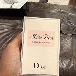 Miss Dior Blooming Bouquet Perfume