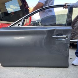 2016-2020 Infiniti Q50 Driver Door