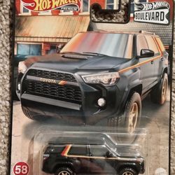 HW's Premium Boulevard #58 "Toyota 4Runner" *Metalflake Black *