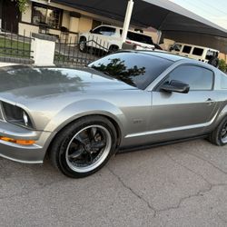 2008 Ford Mustang