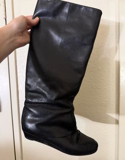 Black Leather Knee-High Flat Boots Sz 8.5 women’s