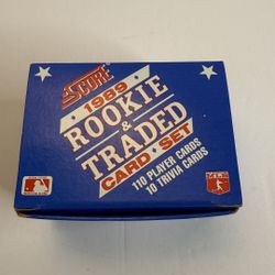 1989 SCORE BASEBALL ROOKIE & TRADED CARD SET