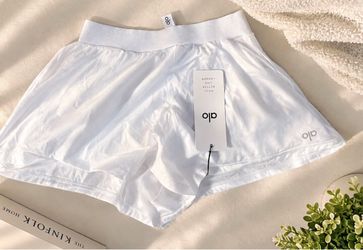 Alo yoga shorth