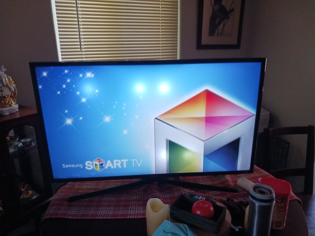 Samsung 40 inch smart tv
