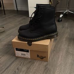 Dr Martens Women’s Boots 