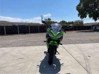 2023 Kawasaki Ninja 400