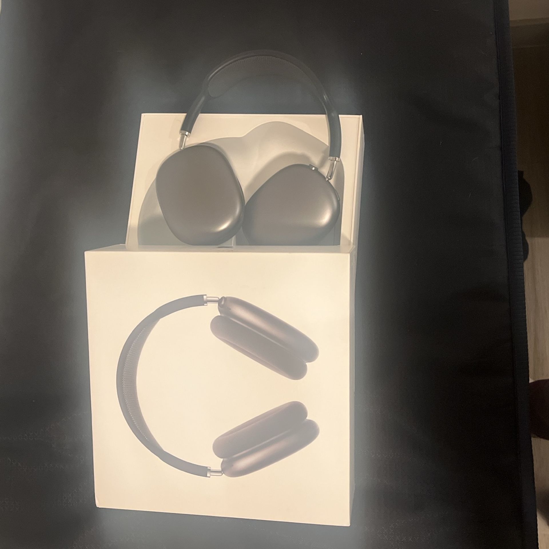 AirPods Max
