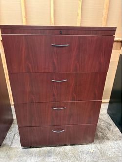 4-Drawer Locking Lateral File Cabinet – Cherry Finish – Excellent Condition