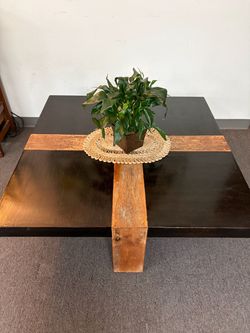 Z Gallerie Reclaimed Wood Cross Inlay Square Coffee Table