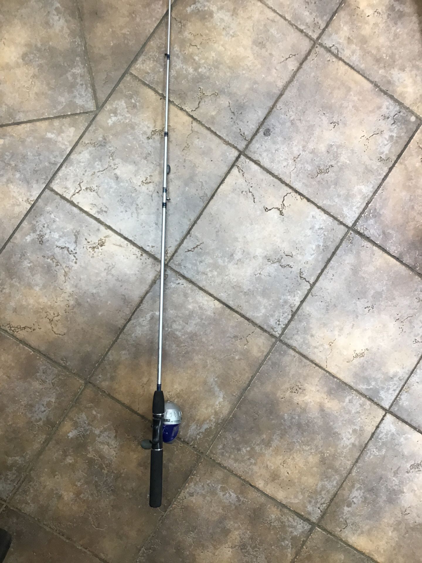 5.5 ft zebco RT fishing rod