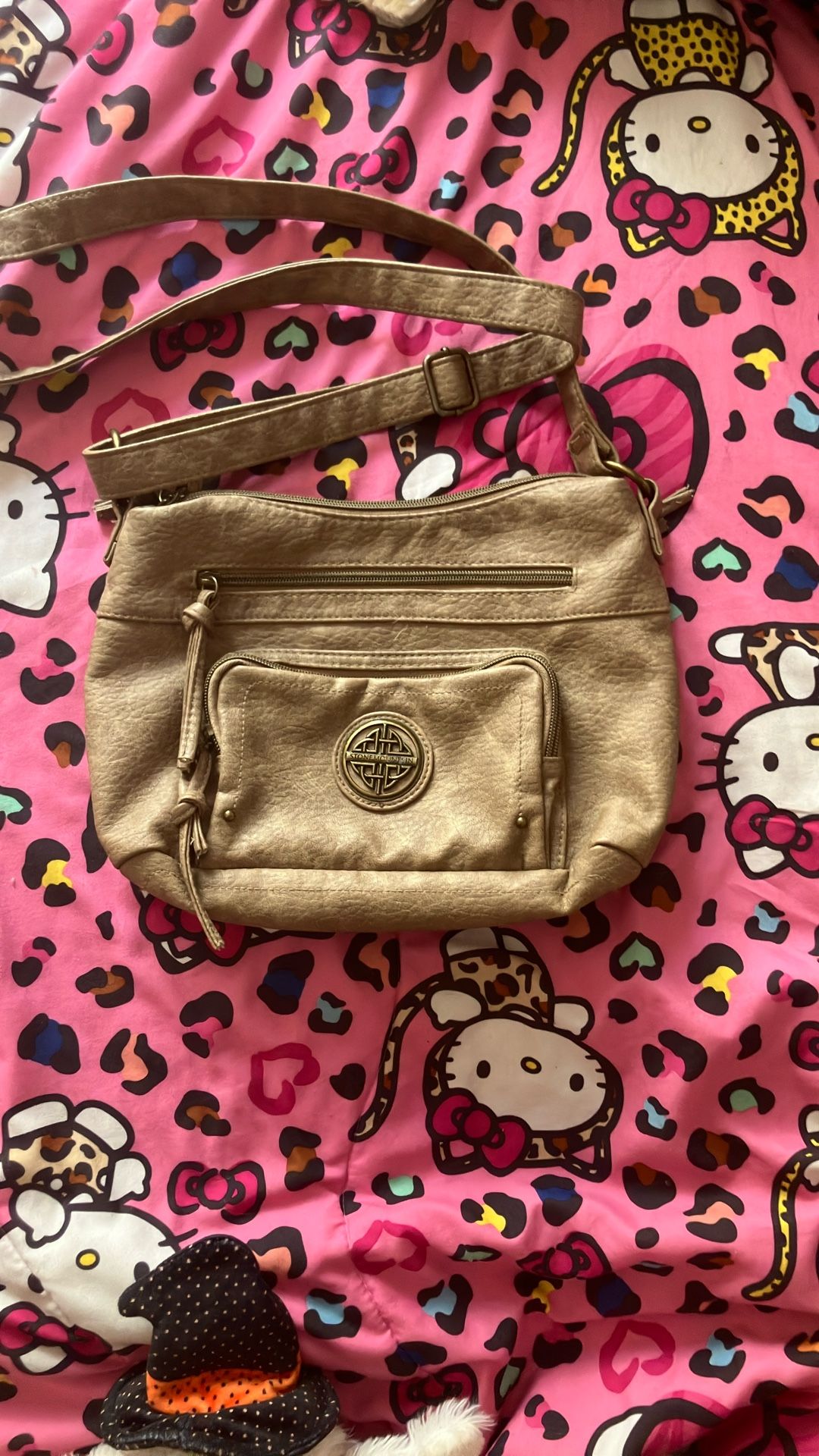 Stone Moutain cross body purse