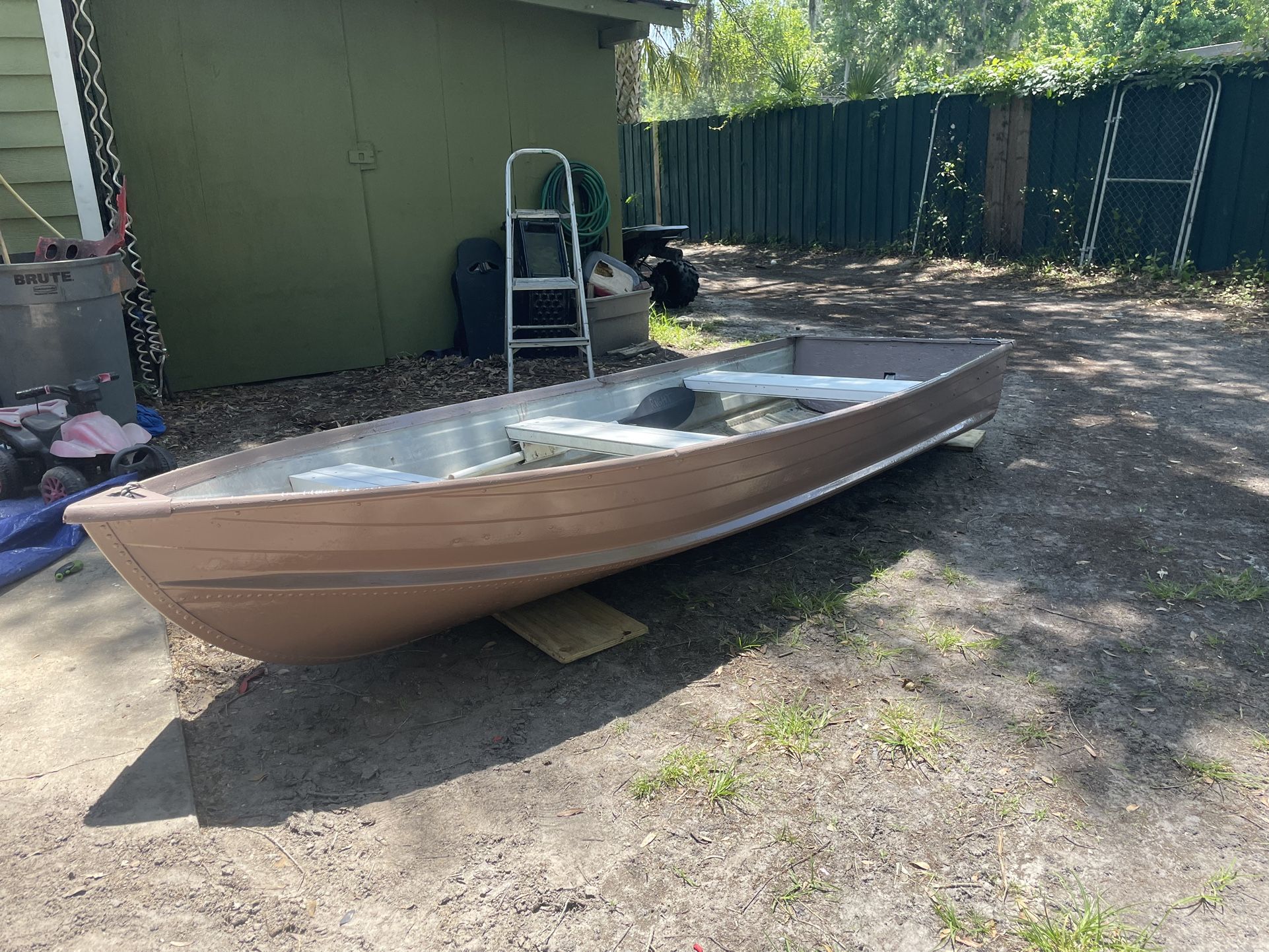 12 Ft Jon Boat With Trolling Motor