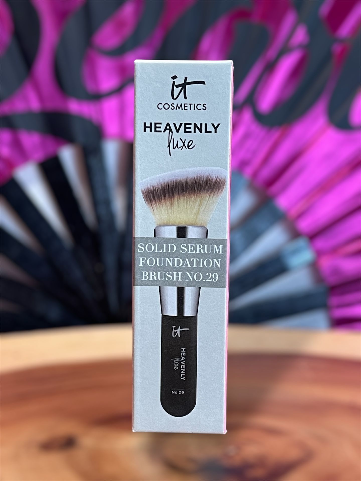 It Cosmetics Foundation Brush No.29