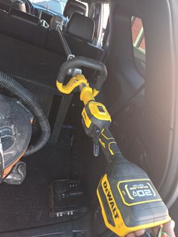 DEWALT 20V MAX XR Cordless Brushless 14 in. Folding String Trimmer