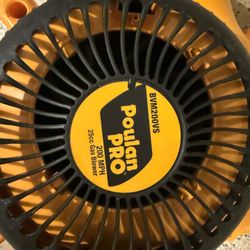Poulan Pro leaf blower 