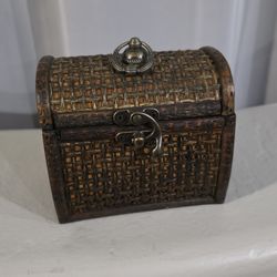Small Woven Wooden Treasure Chest Box