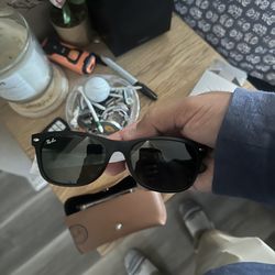 Ray Ban - New Wayfarer 