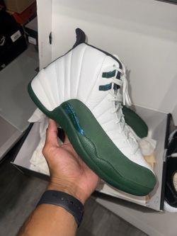 Jordan 12 bucks Sz 11