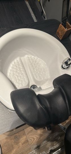 Pedicure tubs made by continuum