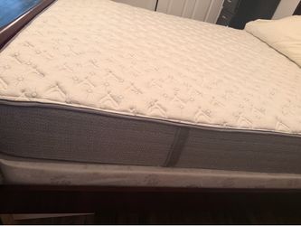 Mattress- Free