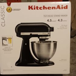 KitchenAid tilt headstand mixer 4.5 Quart 