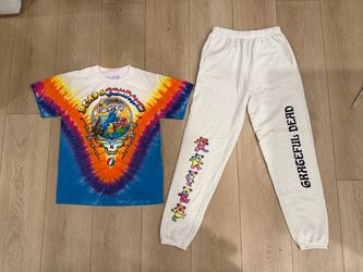 Grateful Dead Shirt with Sweatpants