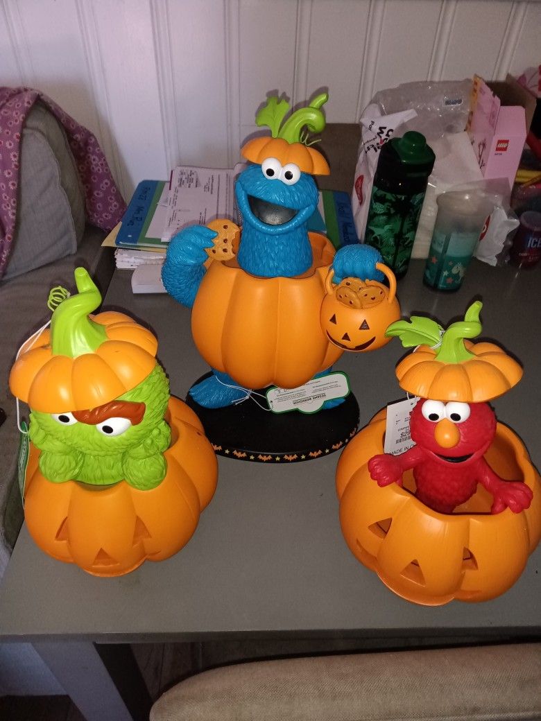 Sesame Street Pumkins