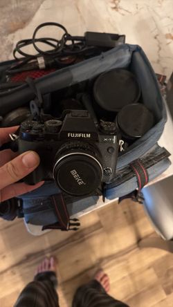 Fujifilm Xt-1 Camera And Lens Package